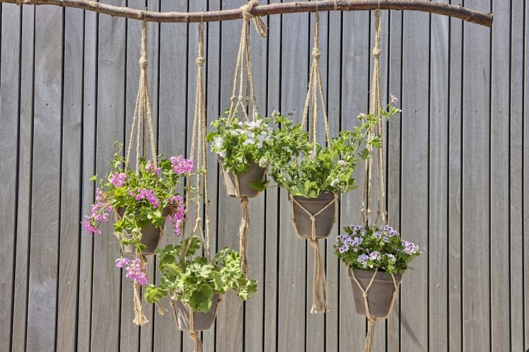 Unlocking Your Inner Artist: The Transformative Power of DIY Crafting